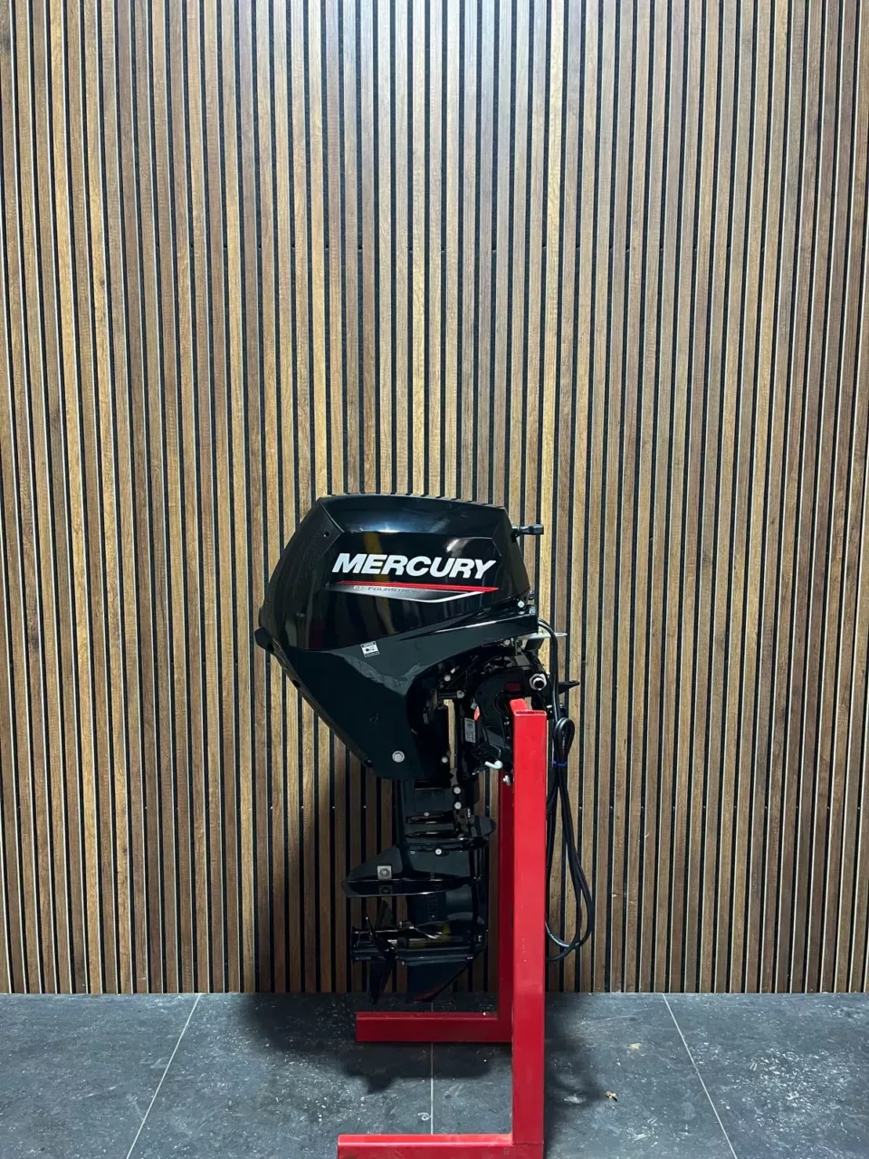 mercury-10-pk-efi-65309-960x1280-2.webp 2024 Mercury 10 HP EFI outboard engine. - Image 1