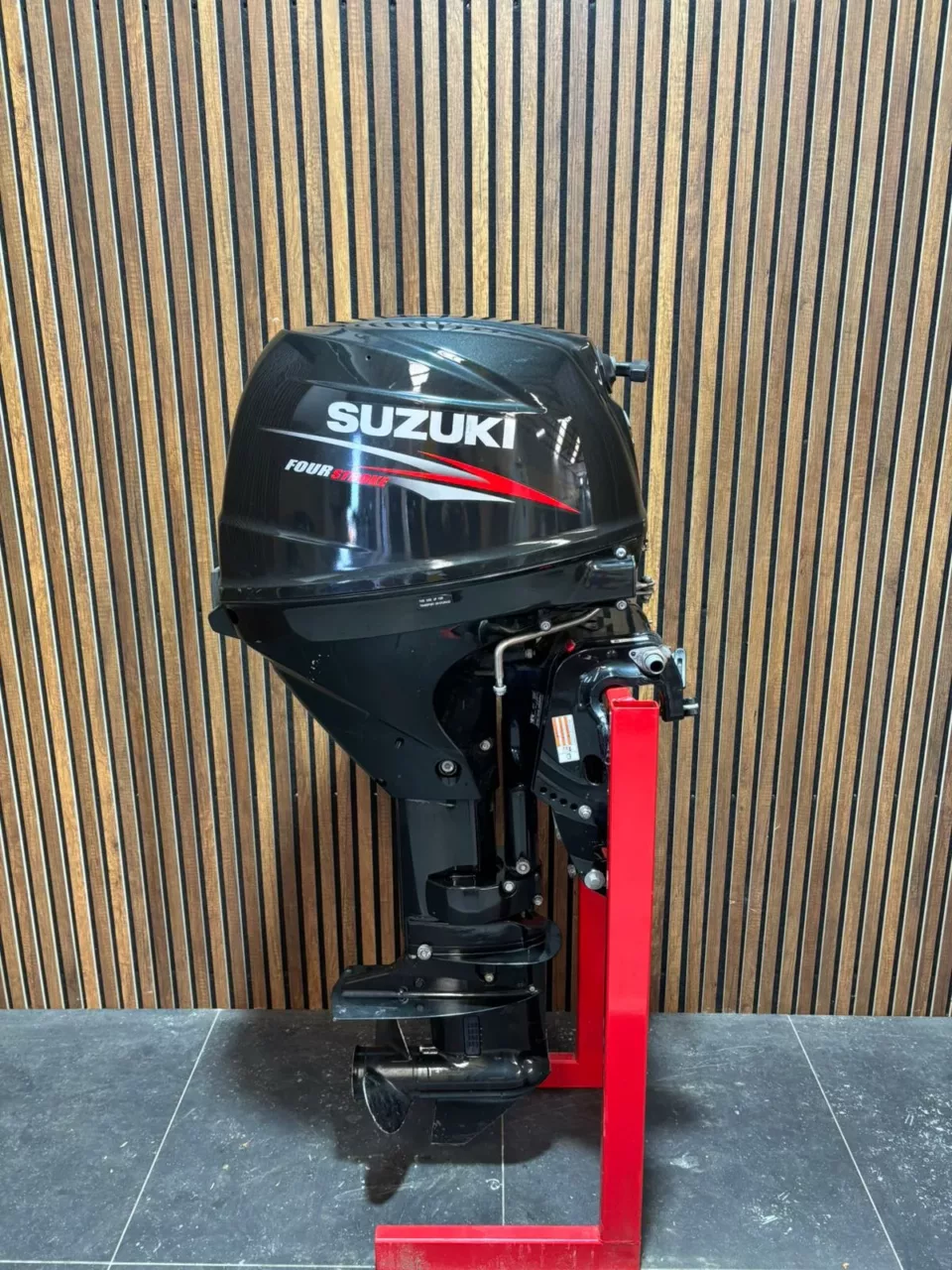 suzuki-df30atl-66597-960x1280-2.webp 2015 Suzuki DF30ATL outboard engine. - Image 1