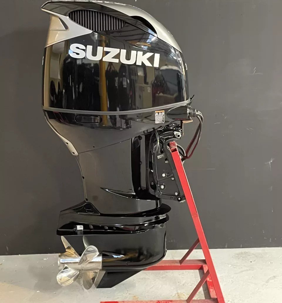suzuki-df350a-57217-960x1280-2111.jpg 2024 Suzuki DF350A outboard engine. - Image 1