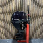 Tohatsu MFS6 CZ EFI outboard engine.