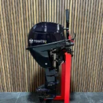 Tohatsu MFS6CZ EFI outboard engine.